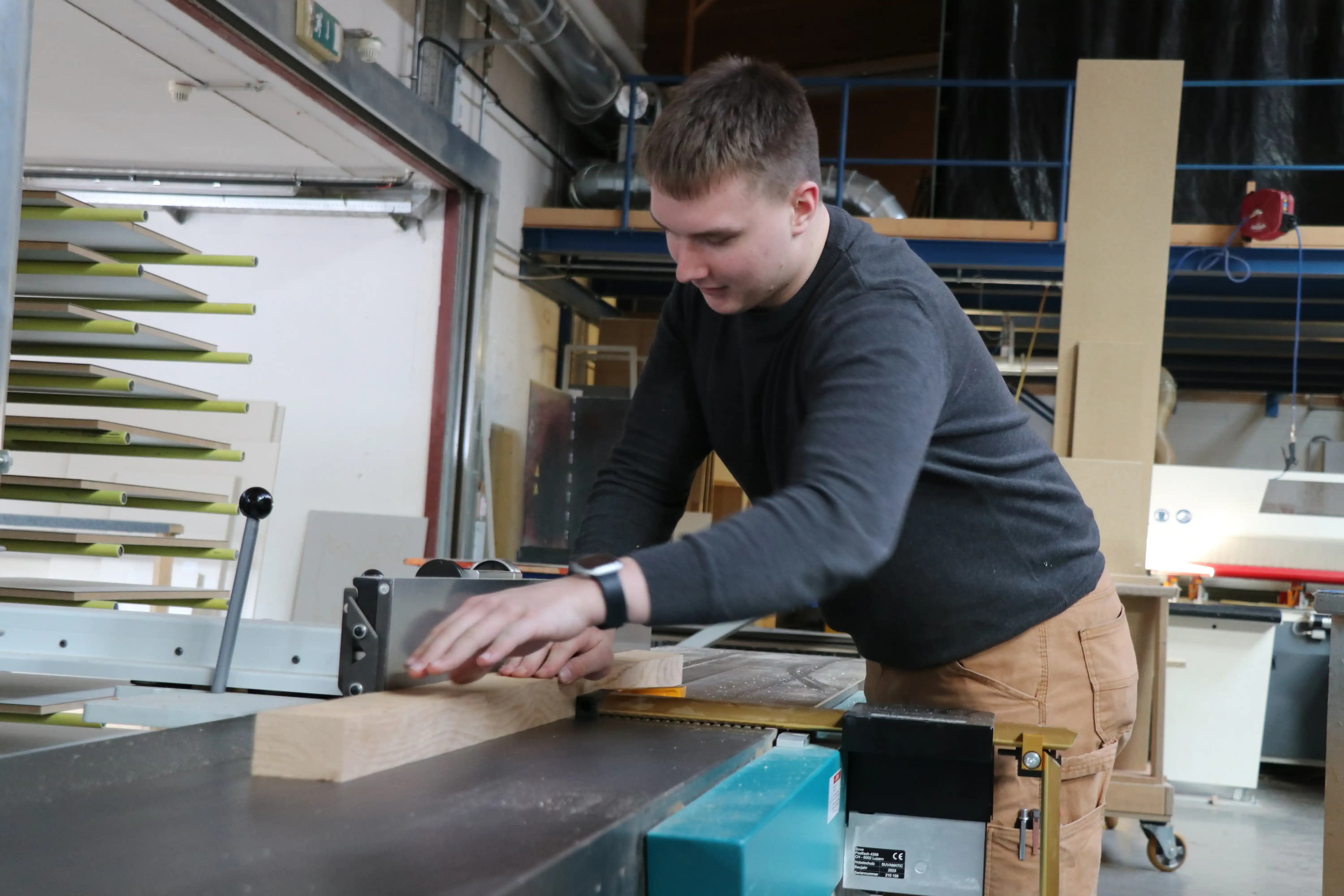 Materialien und Werkzeuge